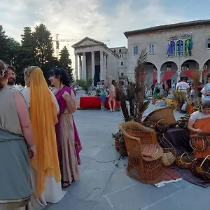 Center Affittacamere