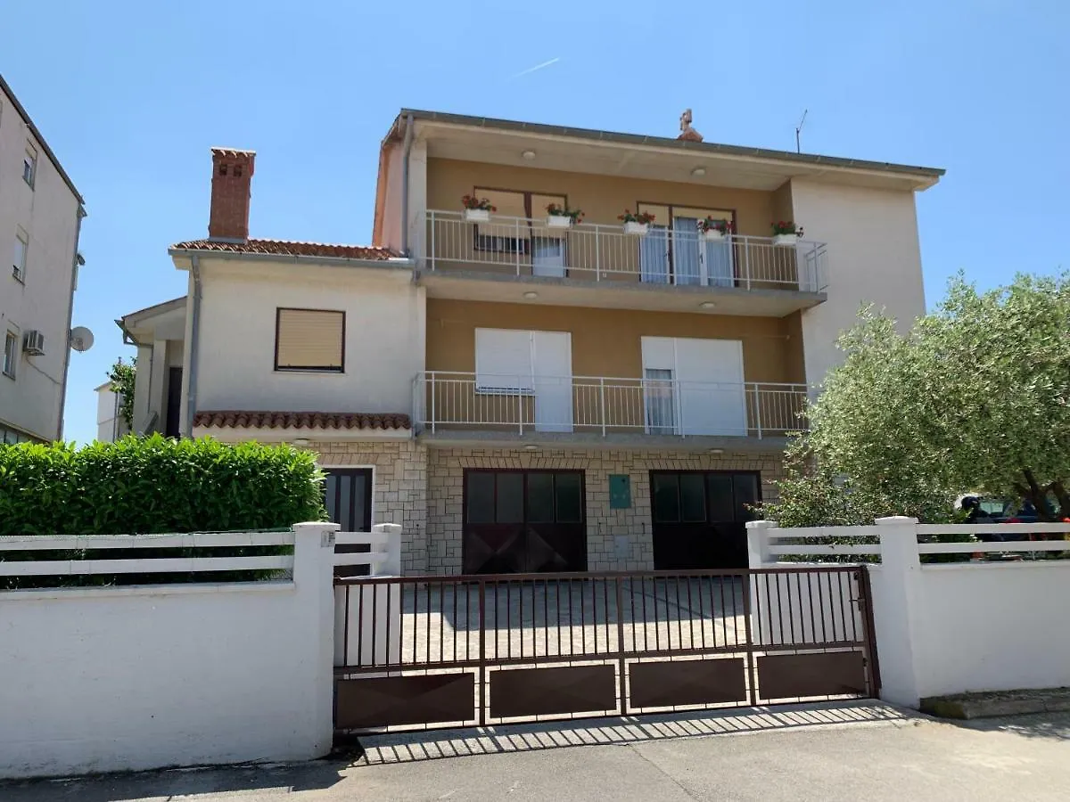 Guest house Apartment Bilic Pula